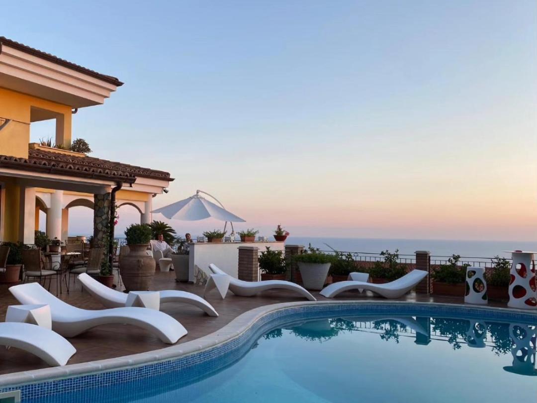 Bed & Breakfast Fontana Saia Paola